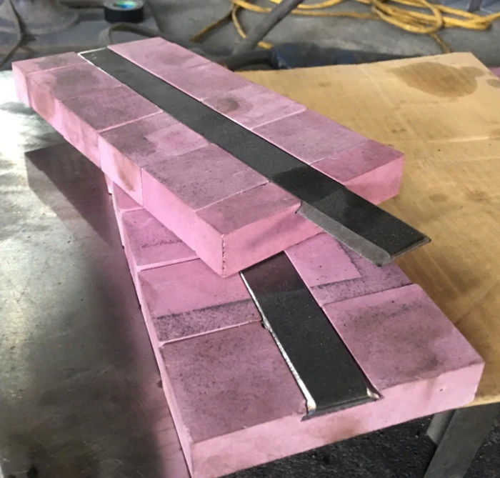 Tấm gốm chịu mài mòn cho lò thép